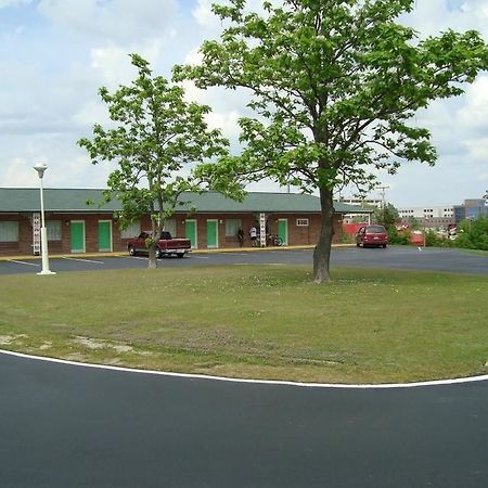 Town House Motel Tupelo Eksteriør bilde